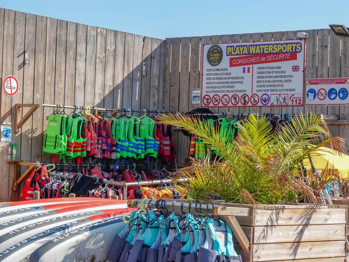 Отель Camping Pleine Mer Виас Экстерьер фото